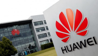 路透社：华为准备大规模出货新款AI芯片