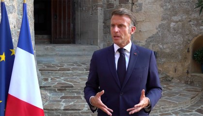 马克龙：要问问特朗普，准备为乌克兰安全出多少力