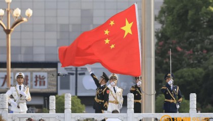 全网直播！这对英雄“CP”太火了！