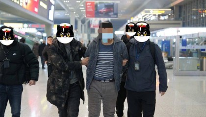 出租车司机遭抢劫身亡：四川巴中警方千里追凶，两名嫌疑人潜逃16年落网