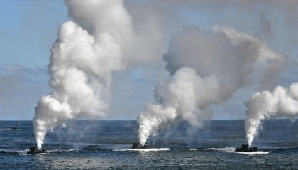 三大消息：“核战”一触即发？美国紧急提醒；俄乌局势一夜巨变！