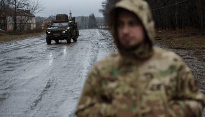 “决战库尔斯克”！俄军一直尝试推进，乌军感到“24小时不间断的压力”