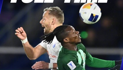 让二追四！亚冠-王钰栋替补传射 浙江队4-2逆转狮城水手