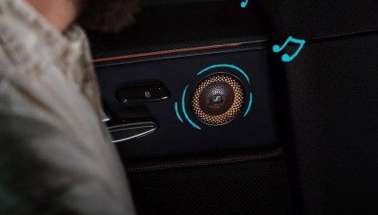 这和 livehouse 有什么区别？