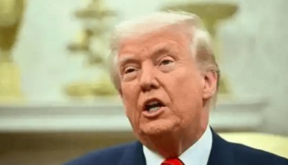 没拿下日本，美财长又对华发出邀请，中方更换谈判代表，信号不寻常