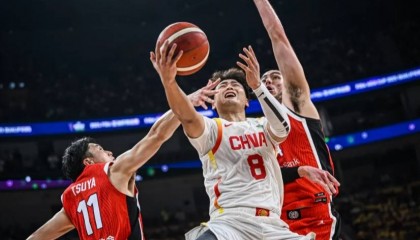 42分大胜！亚预赛中国男篮复仇日本 赵睿16+8+5