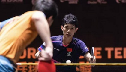 新华社特写：20岁的陈俊菘这样逆转张本智和