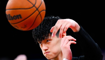 曾凡博谈重伤：除了腰伤 脑部也有一些严重的问题