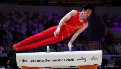 体操世锦赛-日本名将实现男子全能“三连冠” 张博恒获亚军