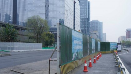 成都地铁本周在建项目将退围近25000平方米