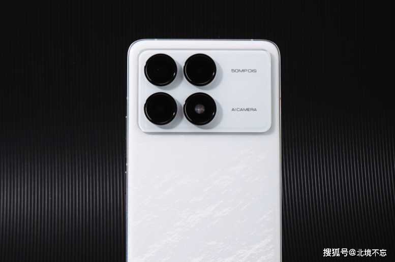 6700mAh+2K屏+230万跑分，红米K80配置出炉，没让米粉失望