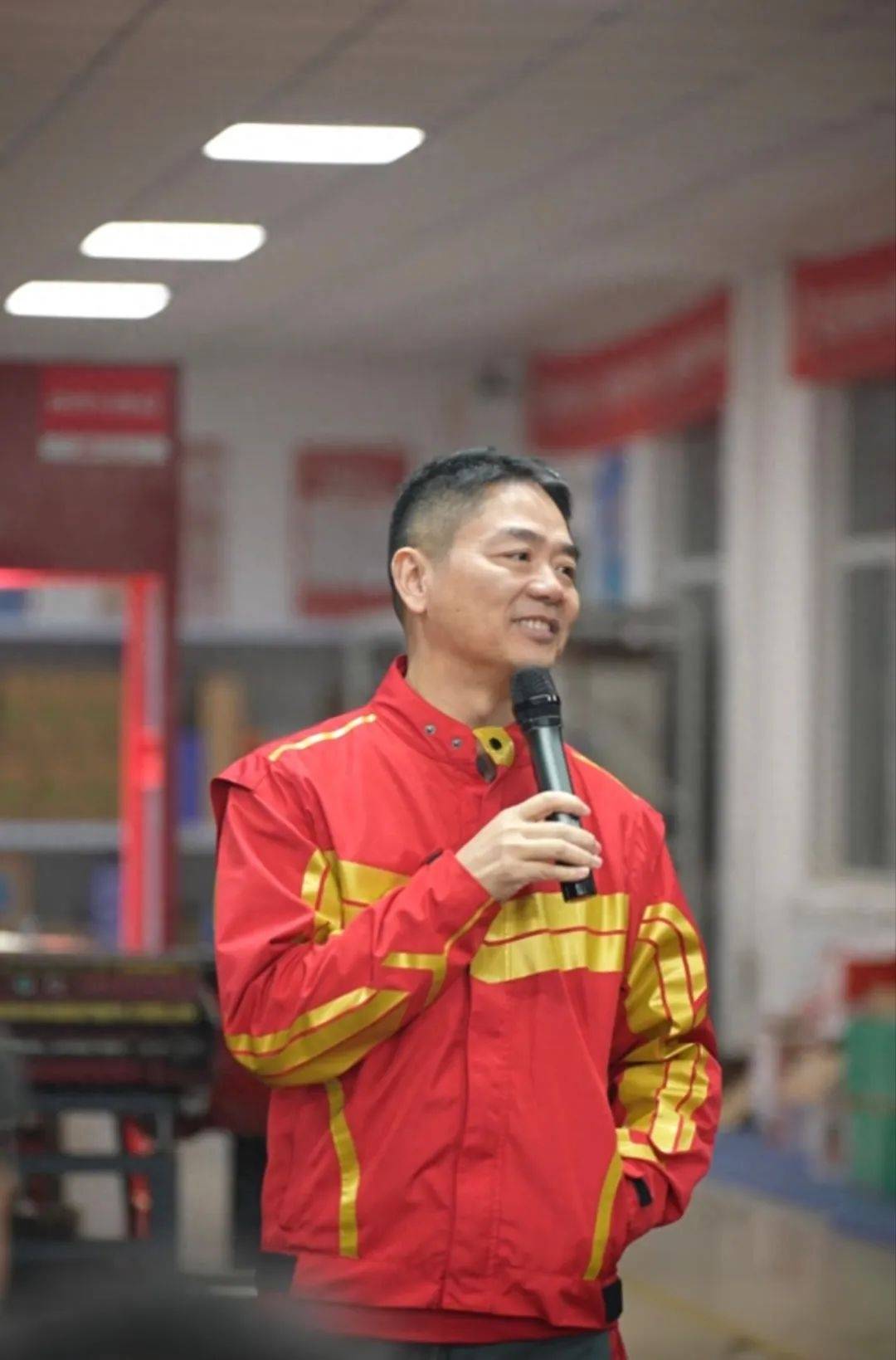 京东回应“刘强东日单量97单，排骑手榜第一”