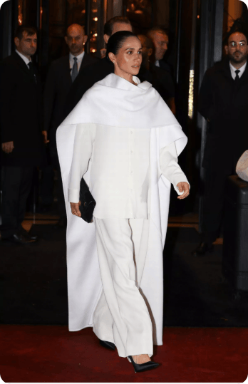 梅根巴黎炫鞋，却踩到戴安娜亡地！UCL停发签证反转！200名中国留子得救了…