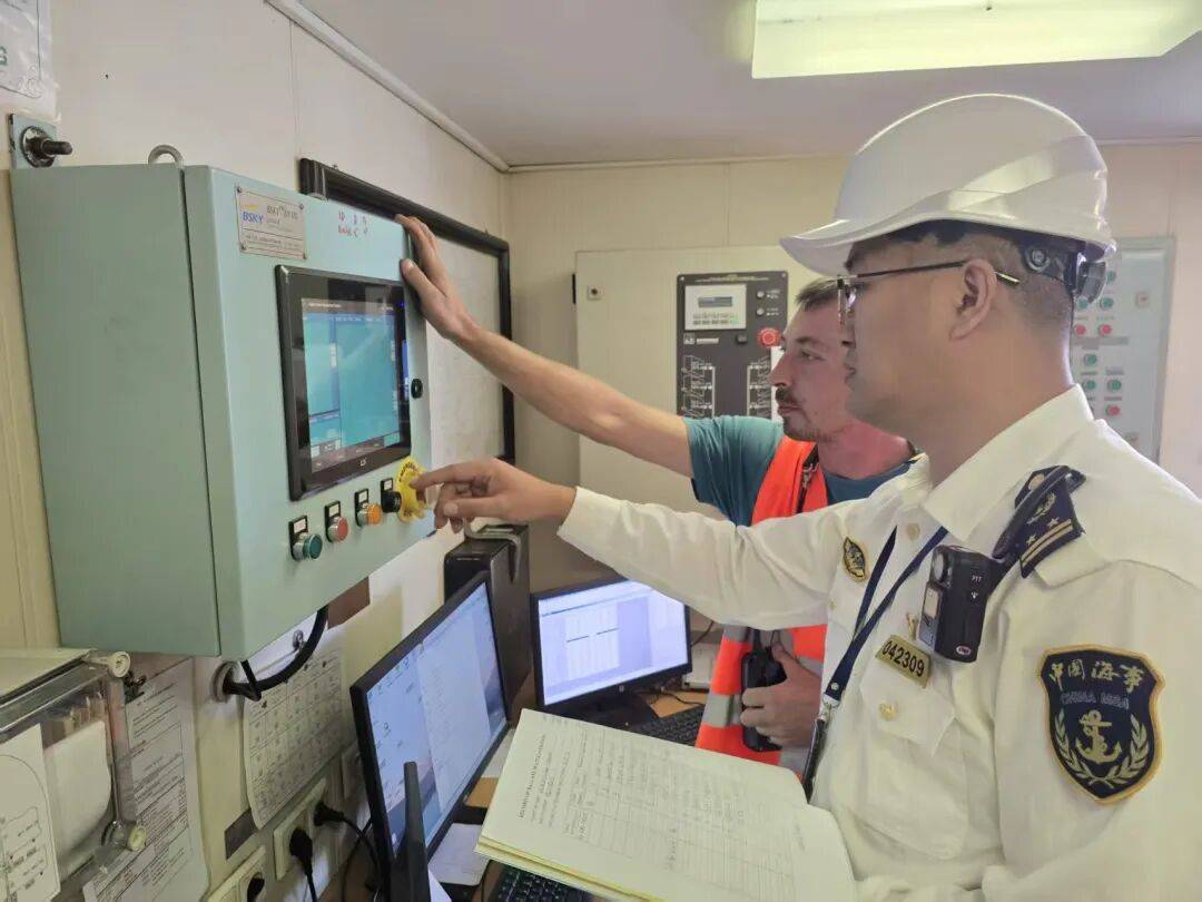 我为祖国坚守|履职尽责显担当