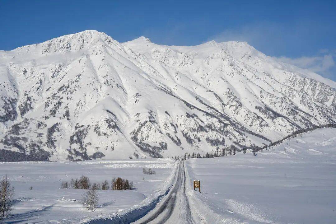 紧急公告：违规擅入，救援费用自行承担！