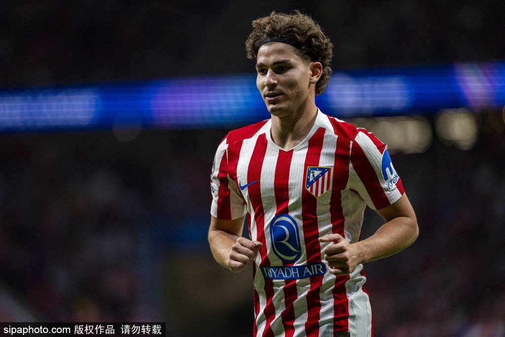 观战台:西法葡力争世预赛四连胜 英格兰赢球提前出线