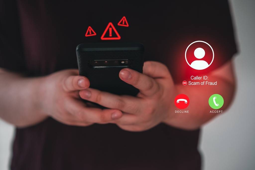 留学生陷入定制电诈剧本 要75万自证清白