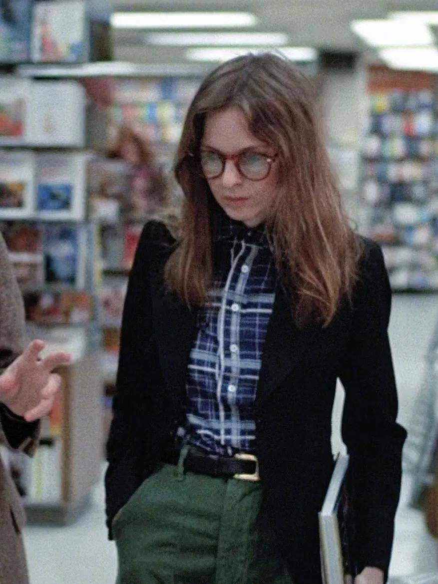 79岁奥斯卡影后离世，她是男神收割机，松弛中性风穿搭鼻祖