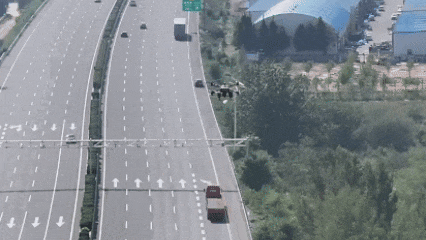 无人机“撒糖”，甜到救人一命！