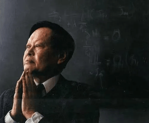 103岁杨振宁去世，象牙塔倒塌