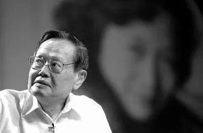 103岁杨振宁去世，象牙塔倒塌