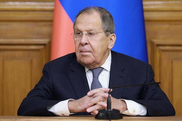 布达佩斯峰会“搁置”，美俄欧继续博弈