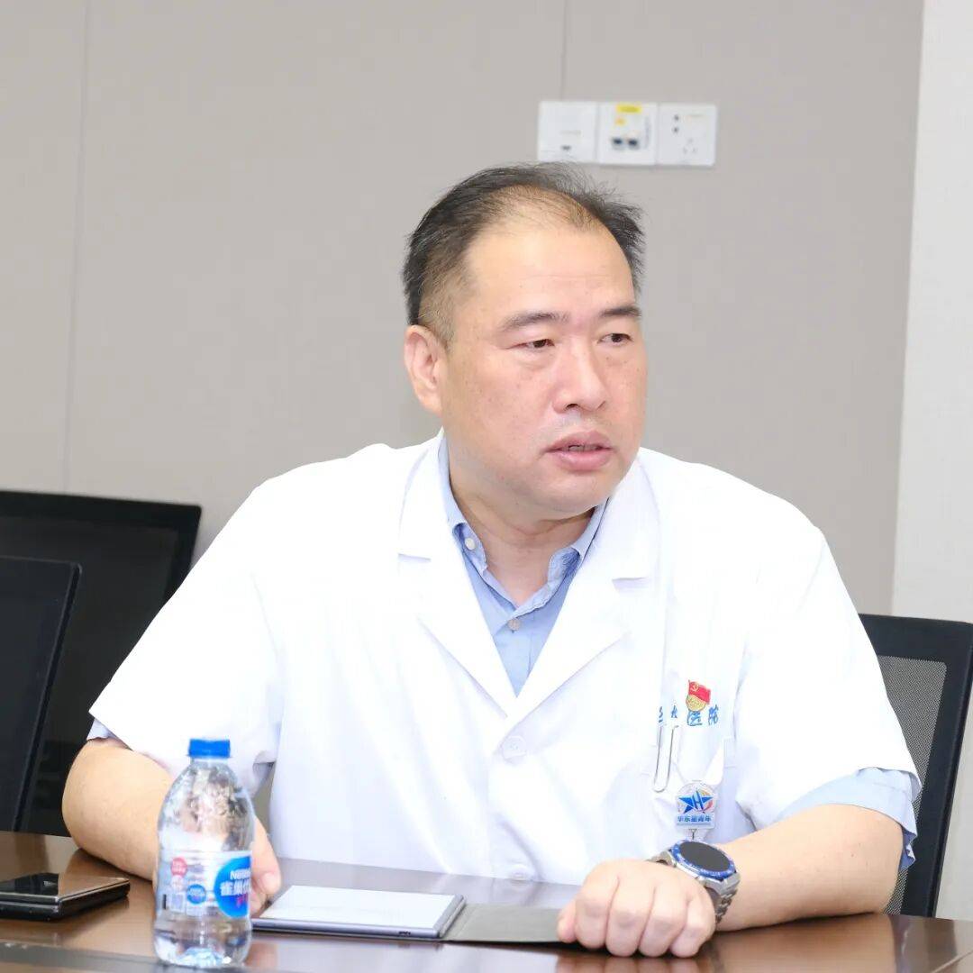 叶显银同志启程援摩