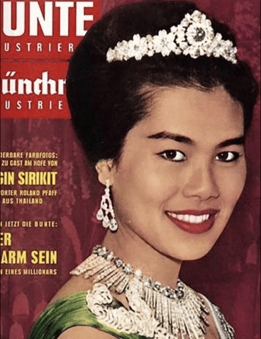 泰国王太后诗丽吉去世，留下19顶奢华王冠和她的传奇一生