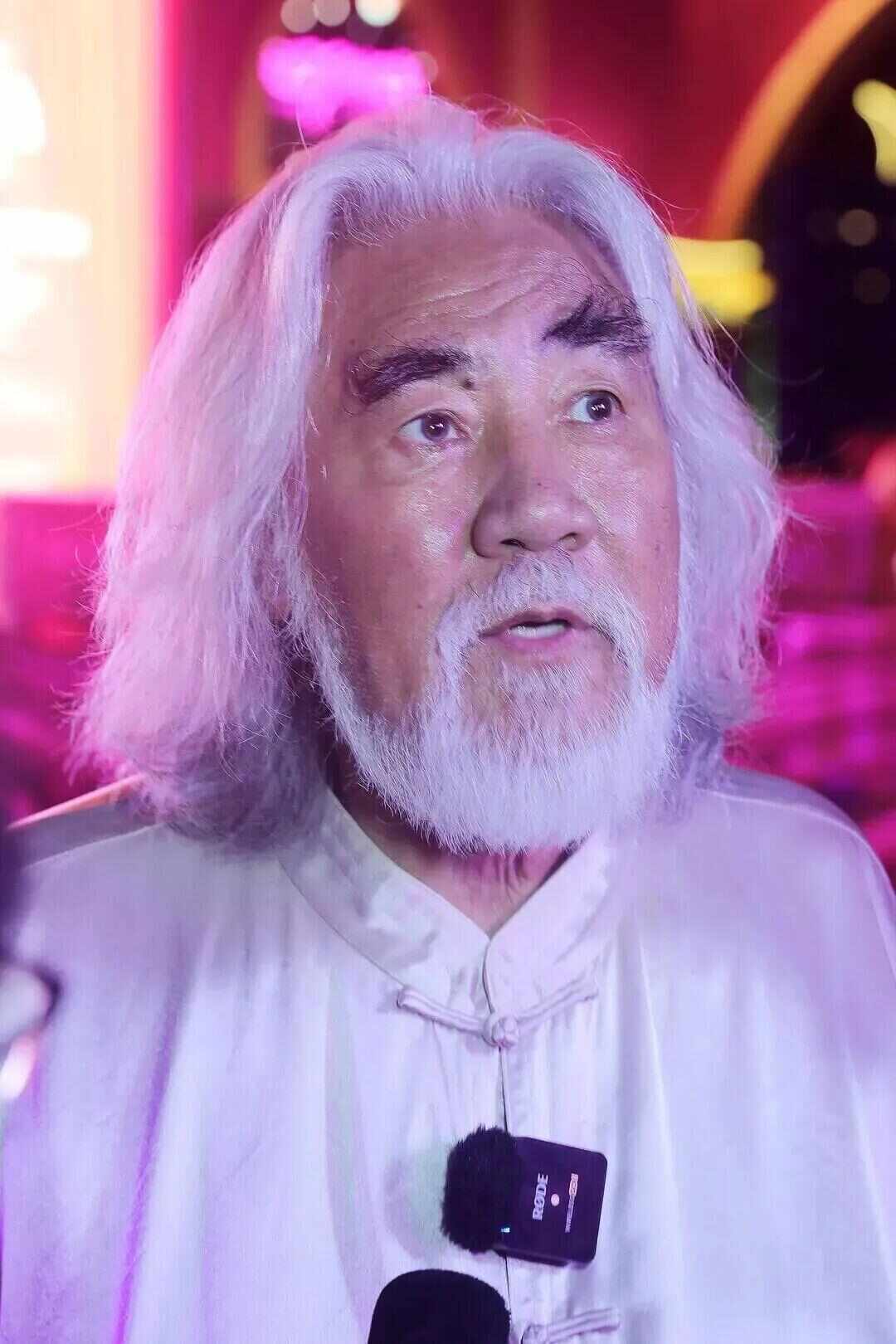 张纪中被指控涉嫌职务侵占，数额高达800多万，公司已报案；本人回应：100％属于前妻诬告