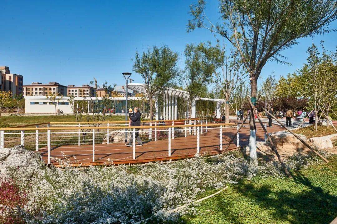 北京新添一个超美大公园！占地超300亩